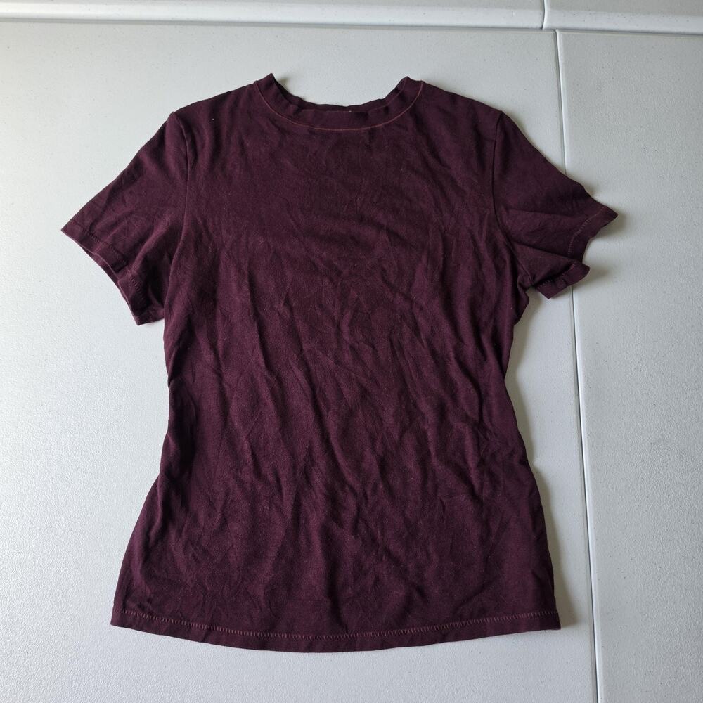 SKIMS Shirt Womens Medium Red Crew Neck Short Sleeve Stretch Cotton Tee Top